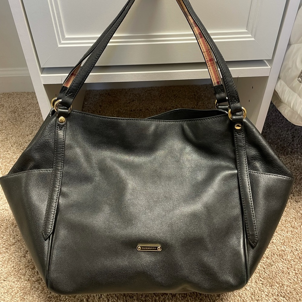 Burberry Canterbury Leather Tote